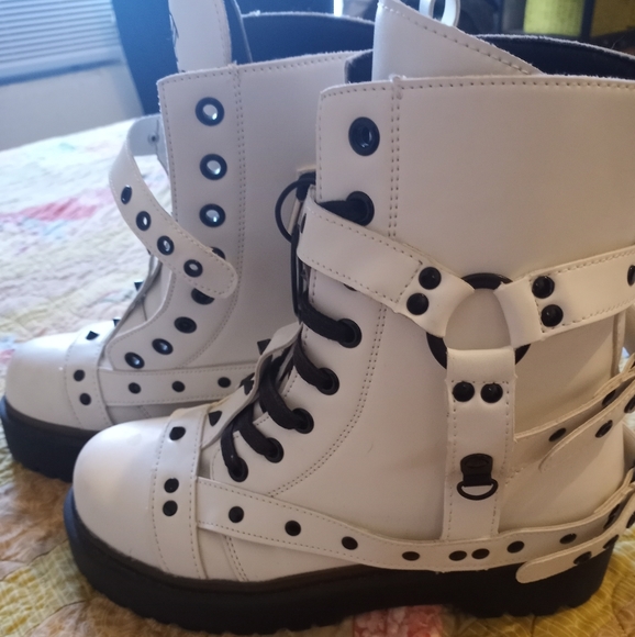 Strange Cvlt Shoes - SOLD!! Strange Cvlt Disorder Bondage Boots Size 8